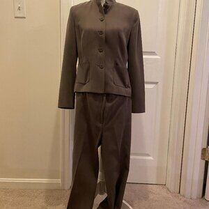 Charter Club pants size 8 and jacket size 4